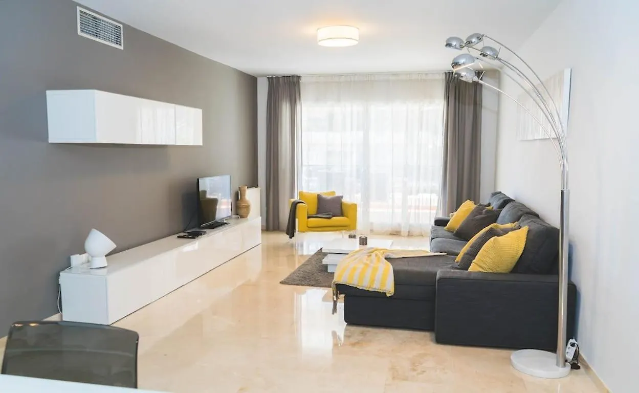 Moderno Apartamento En Guadalmina Golf - Marbella Spain